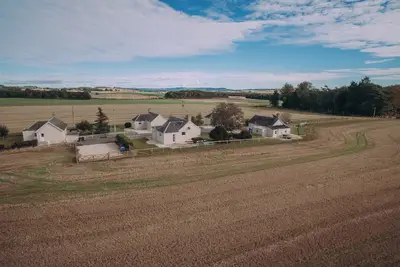 Image de Cairnies Cottage is a cosy retreat in Methven, Perth, ideal for families or small groups.