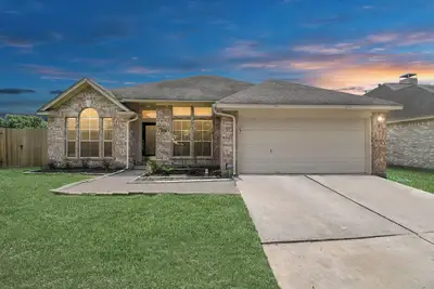 Image de Escape the Ordinary: Discover Your Perfect Home Away From Home!