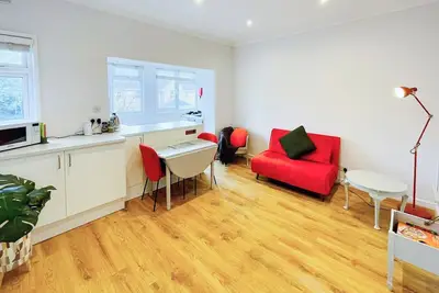 Image de 1 bedroom accommodation in Leigh-on-Sea
