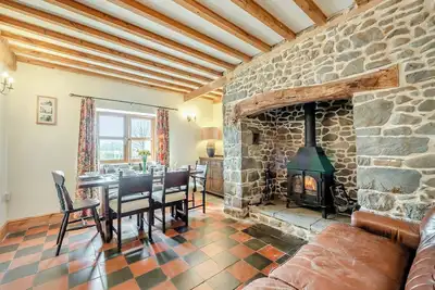 Image de 3 chambres à coucher à Llanwrda