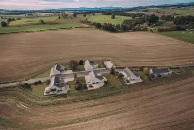 Image de Langside Cottage is a cozy retreat in Methven, Perth, ideal for couples or small families.