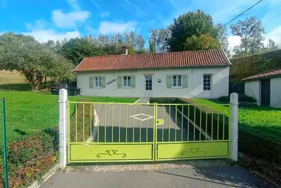 Image de Superbe maison à Gueschart avec WiFi