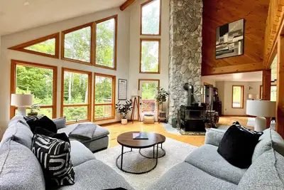 Image de Birchwood Retreat: spacious & modern forest refuge