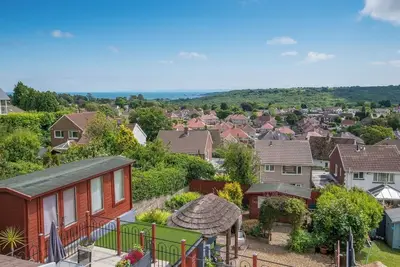 Image de 3bd House with Stunning views of the Sea and Gower