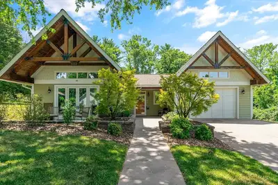 Image de Charming 3-bedroom house with exquisite space - 5 minutes from Virginia Tech!