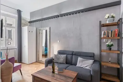 Image de Golden Stage Nook by Interhome