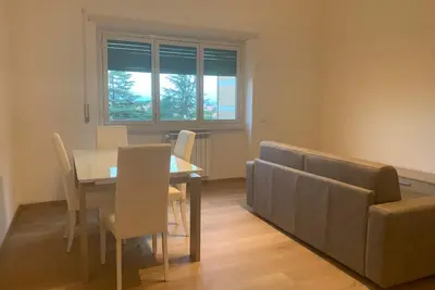 Image de Slb House - Newly renovated property, 10-minute walk metro B1 Jonio