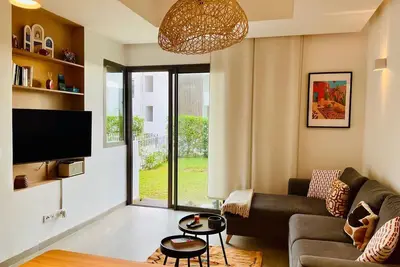 Image de Appartement bord de mer avec jardin privatif et piscine