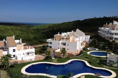 Image de Appartement dans un complexe de luxe comprenant 2 piscines et parking couvert
