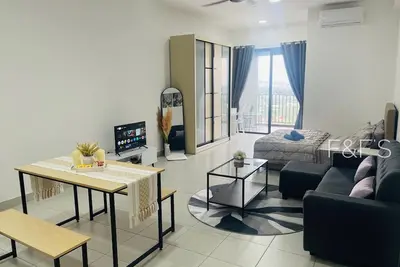Image de New @ Soho Netizen Kl View Netflix Mrt Wifi