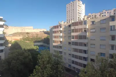 Image de Appartement T3 avec balcon 2min de la plage à Marseille