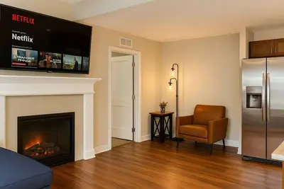 Image de Downtown Sq: Stadium, Casino, Rock Hall, Clinic