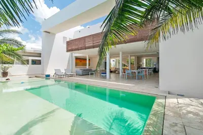Image de Seaside Villa - Padel & Glamping by Lahos