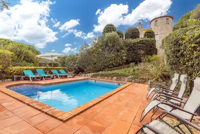 Image de Maison de vacances 'Villa La Veleta On Costa Brava' avec vue sur la mer, piscine privée et Wi-Fi
