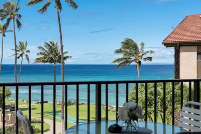 Image de 3 Bed Oceanfront Penthouse