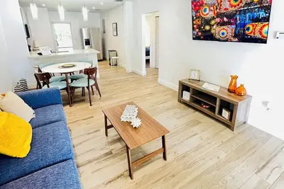 Image de Big Groups & Families: Ultimate Group-Frendly Home