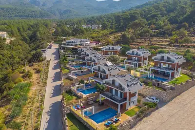 Image de Prestige B Villa - Spacious 5-bedroom villa with WiFi and Ac in charming Ovacik