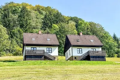 Image de Belle maison de vacances privée avec piscine, Wifi, Tv, patio, animaux admis et vue panoramique