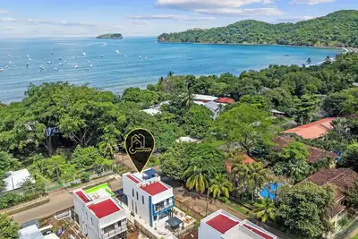 Image de Three Bedroom Paradise Villa Across the Beach