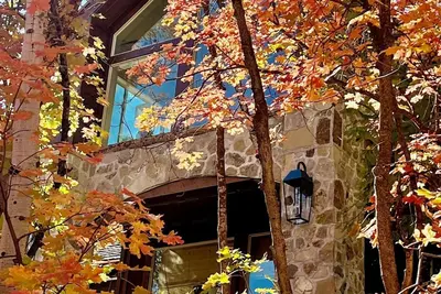 Image de Sundance carriage house, romantic, Sleeps 5