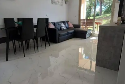 Image de T3 A/C Côte d'Azur, Piscine, Plage à 350m, Wifi