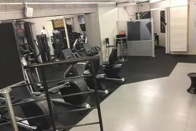 Image de T2 A/C côte d'Azur, piscine, plage á 350m, Wifi