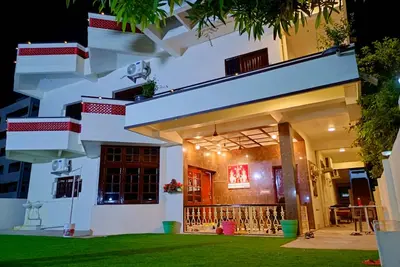 Image de Spacious Signin Homestay 8/8 Bed/Bathrooms & WiFi, Ac in Tirupati Cal 8886660628
