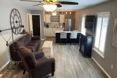 Image de Charming 1-bedroom house in Buncombe Creek - Kingston, Ok