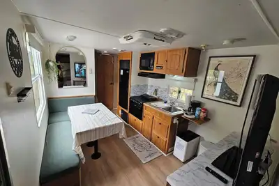 Image de Cozy Rv with 2 bedrooms and WiFi, Ac in gorgeous Pompano Beach