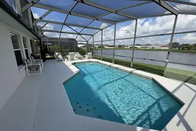 Image de Cullen Villa with Games Room & Pool