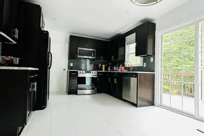 Image de Spacious 5-bedroom house in lovely Alexandria with WiFi, Ac