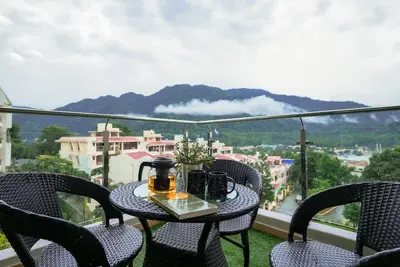 Image de Spacious 4-bedroom apartment in enjoyable Rishikesh with fitness room, WiFi