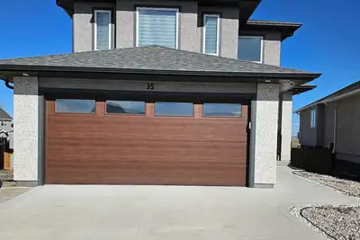 Image de Flamingo Home! A family-friendly home with 4 bedrooms and 3 bathrooms.