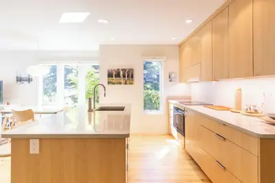 Ground Floor Condo in Warm Springs with Amazing Hot Pool