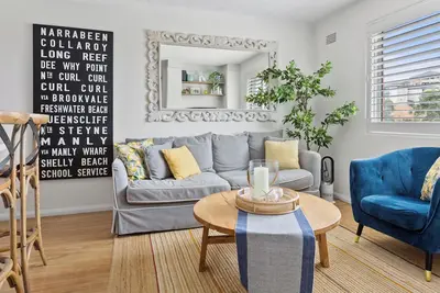 Image de Hamptons Style Home Walk 5 mins to Freshwater Beach & 3 mins walk to Village