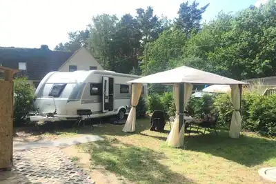 Image de Caravane à Zingst avec barbecue et Wifi