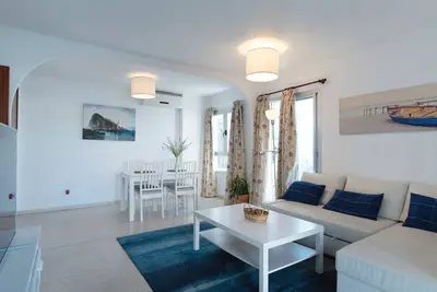 Image de Marina Suite-Hosted by Sweetstay