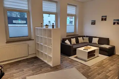 Image de Freshly renovated - quiet but still very centrally located