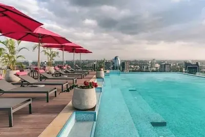 Image de Lovely 2-bedroom serviced hotel suites with pool, WiFi in Westlands, Nairobi