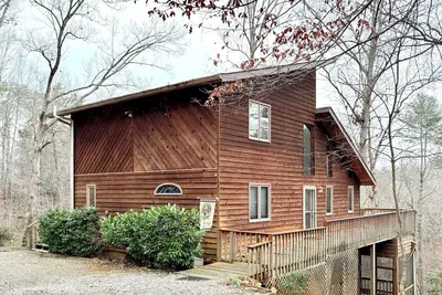 Image de Azure Springs- Secluded Mountain Retreat in Dahlonega. Perfect for Families!