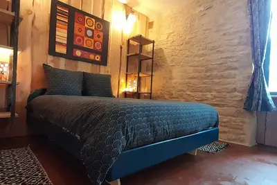 Image de Maison de village avec petit salon de bien être, détente et évasion!