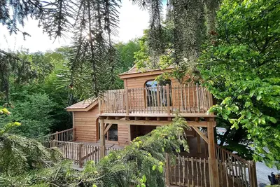 Image de 3 Prenez de la hauteur dans Le Château Des Féés