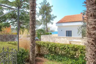 Image de Directement sur la mer Adriatique avec jardin, barbecue, terrasse privée