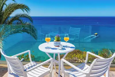 Image de Casa Arneaud. - Beautiful holiday home with incredible ocean views