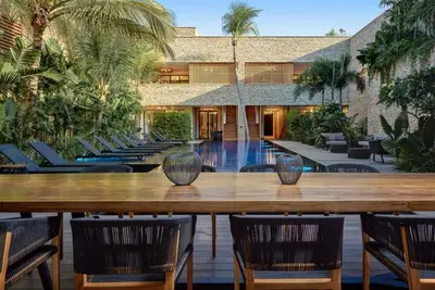 Image de Villa Oasis - La Villa Group\nLuxury home, perfect for a peaceful stay