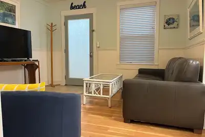 Image de Charming 2-Bedroom Apartment Steps From  Beautiful Clearwater Beach