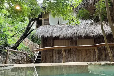 Image de Huge full private villa in front of virgin bay