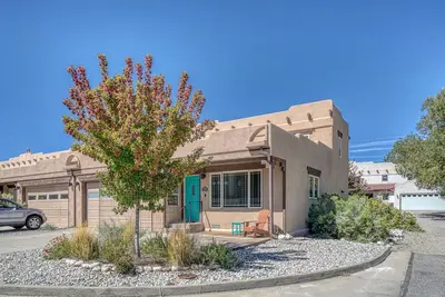 Image de The Spur! Lovely 3-bedroom townhome in charming Salida