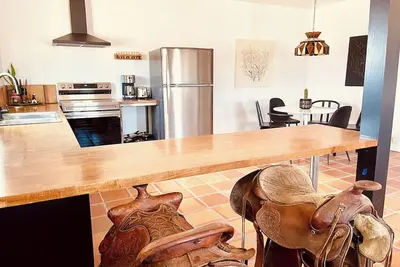 Image de Pik-Pak D - \"Tuff’s Place\" - Whimsical Western
