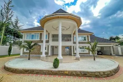 Image de Orana Luxury Palace:\nElegant and cozy modern home near Eldoret Airport and city